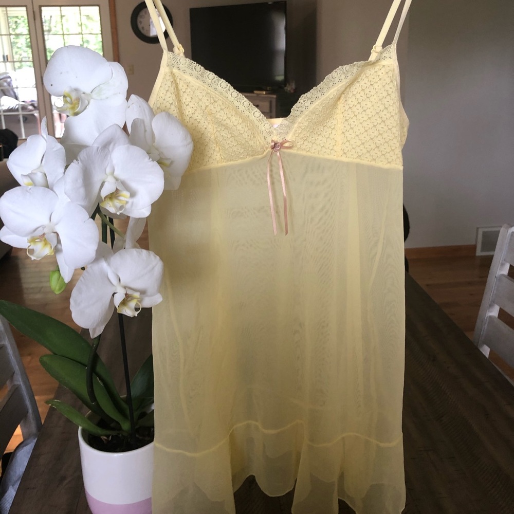 Chemise